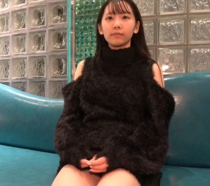黑丝高跟露脸无毛逼风骚少妇被大哥疯狂蹂躏，口交大鸡巴，多体位爆草蹂躏抽插，干的骚逼神魂颠倒浪叫不止